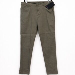 Men's Grey/Green Casual Pants